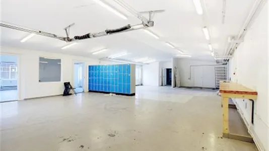 Værkstedslokaler til leje i Rødovre - billede 2